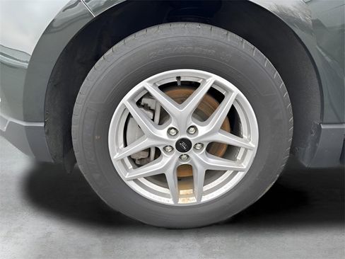 Used 2024 Ford Edge SEL image 35