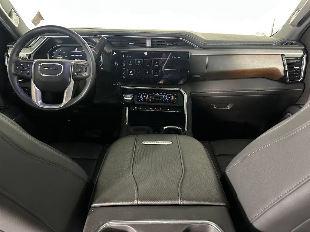 Used 2026 GMC Sierra 3500 Denali w/ Denali Reserve Package AWD/4WD image 10