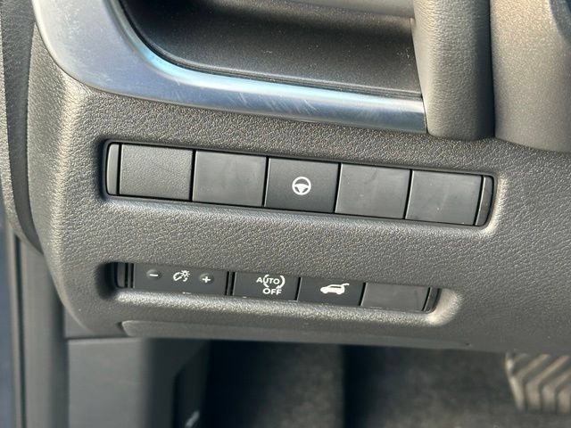 Certified 2025 Nissan Rogue SV AWD/4WD image 21