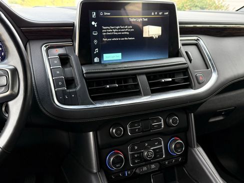 Used 2023 Chevrolet Suburban Premier RWD image 47