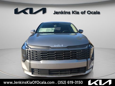 New 2026 Kia Sportage LX image 8