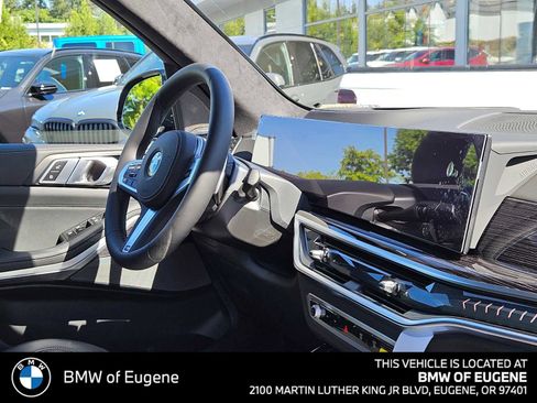 New 2026 BMW X5 xDrive40i w/ M Sport Package image 12