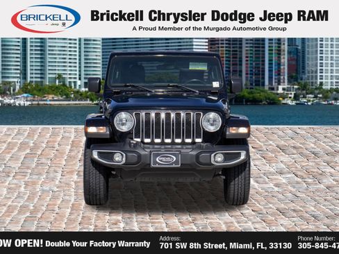 Used 2021 Jeep Wrangler Unlimited Sahara image 2
