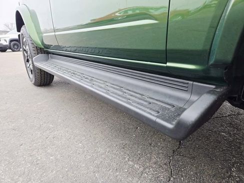 Used 2025 Ford Bronco Outer Banks image 13