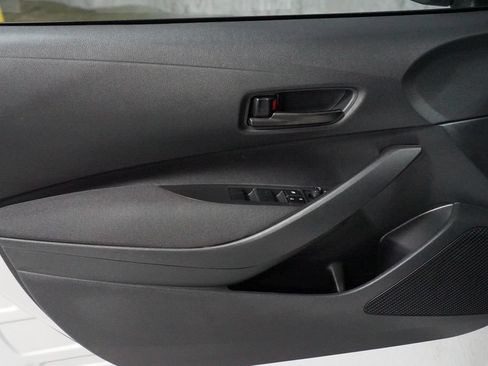 Used 2024 Toyota Corolla LE FWD image 27