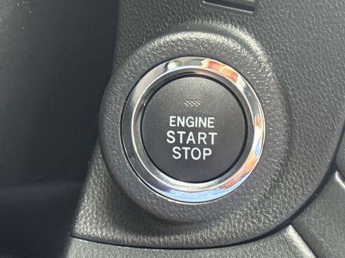 New 2025 Subaru Outback Premium image 19