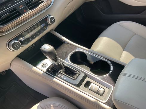 Used 2020 Nissan Altima 2.5 SL image 18