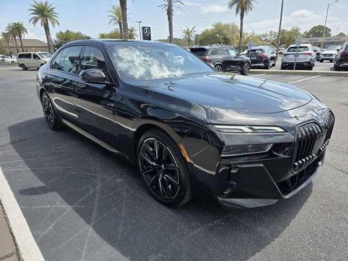 Used 2024 BMW 760i xDrive 760i xDrive image 4