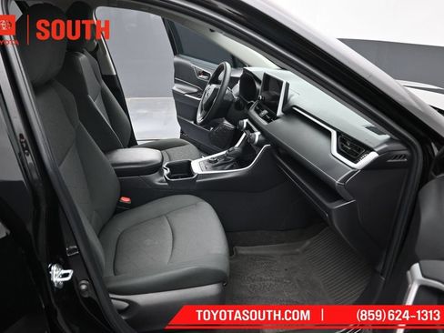 Certified 2024 Toyota RAV4 AWD Hybrid image 30