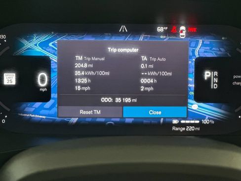 Certified 2023 Volvo C40 P8 Recharge Plus w/ Protection Package Premier AWD/4WD image 26