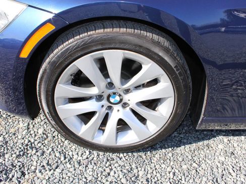 Used 2013 BMW 328i Convertible image 29