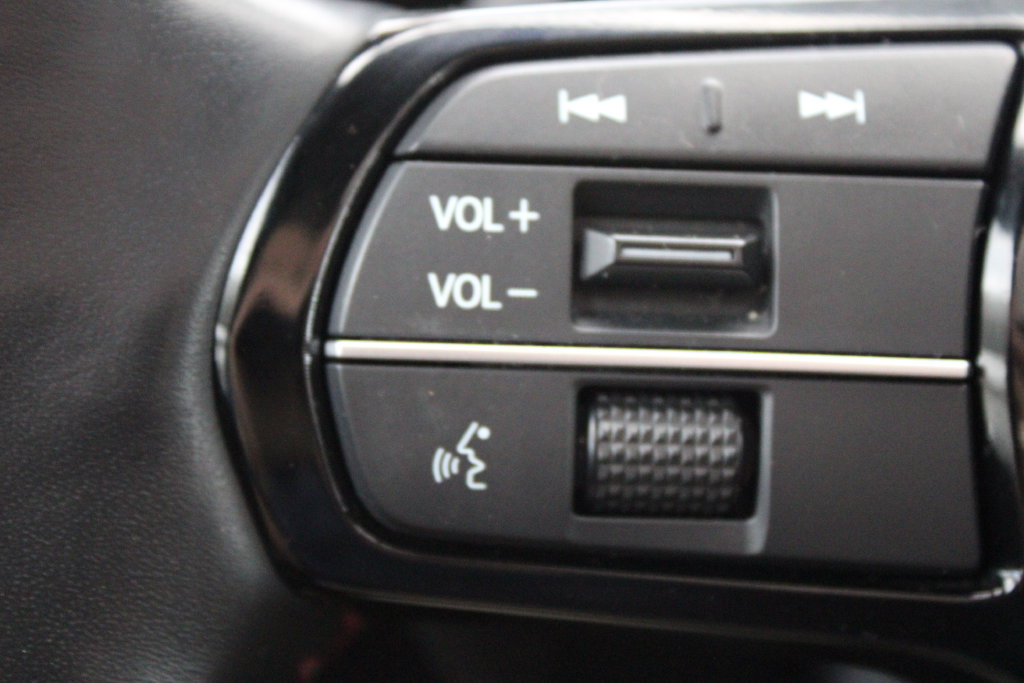 Used 2025 Honda Pilot Black Edition image 32