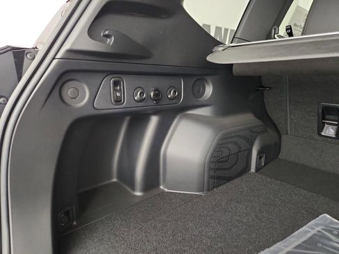 New 2026 Subaru Forester Limited image 36