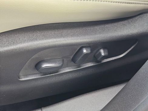 Certified 2022 Cadillac XT4 Premium Luxury w/ Technology Package image 23