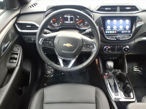 Used 2023 Chevrolet TrailBlazer ACTIV w/ Convenience Package image 17