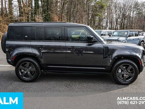 Used 2023 Land Rover Defender 110 X-Dynamic SE AWD/4WD image 9