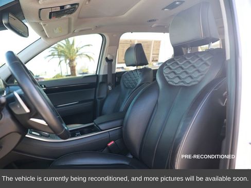 Used 2022 Hyundai Palisade Limited image 17