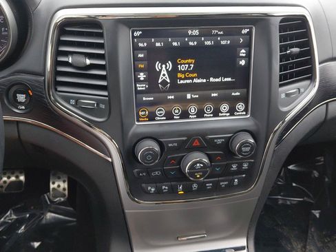 Used 2018 Jeep Grand Cherokee High Altitude AWD/4WD image 30