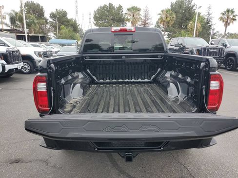New 2026 GMC Canyon AT4 AWD/4WD image 5