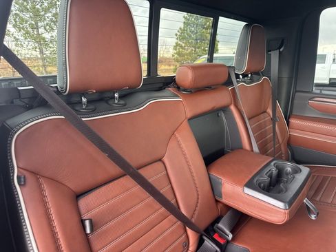 Used 2024 GMC Sierra 2500 Denali Ultimate image 23