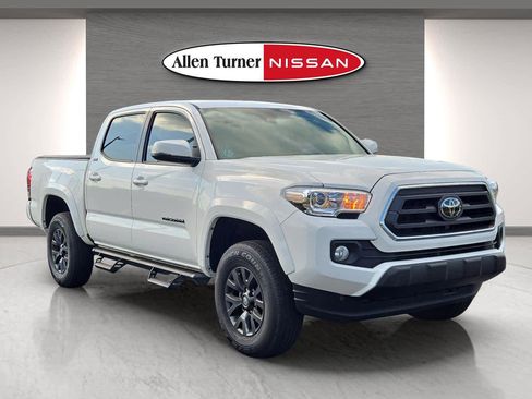 Used 2023 Toyota Tacoma SR5 w/ Technology Package AWD/4WD image 1