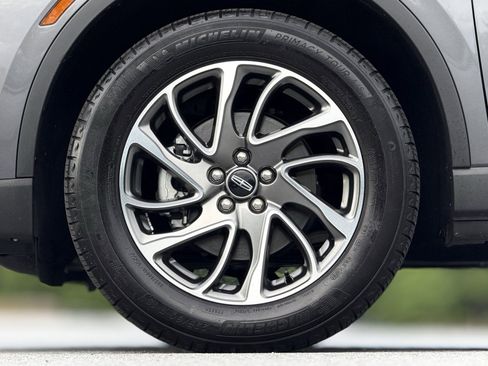 Used 2022 Lincoln Corsair FWD image 15