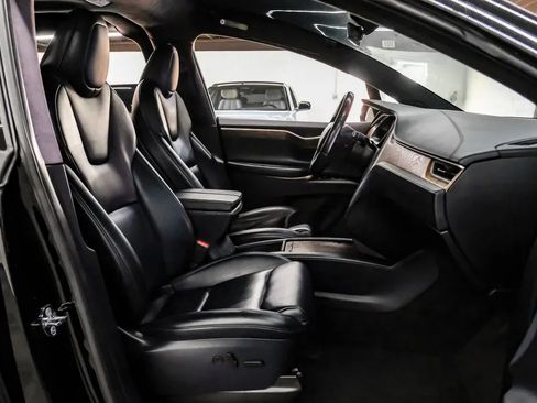 Used 2020 Tesla Model X Long Range AWD/4WD image 41