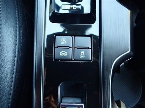 Certified 2026 Subaru Outback Premium AWD/4WD image 23