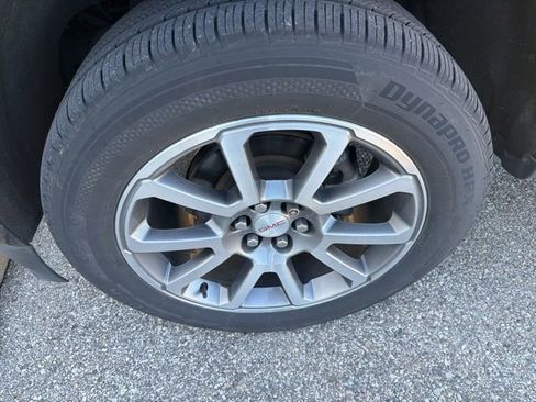 Used 2021 GMC Canyon Denali image 5