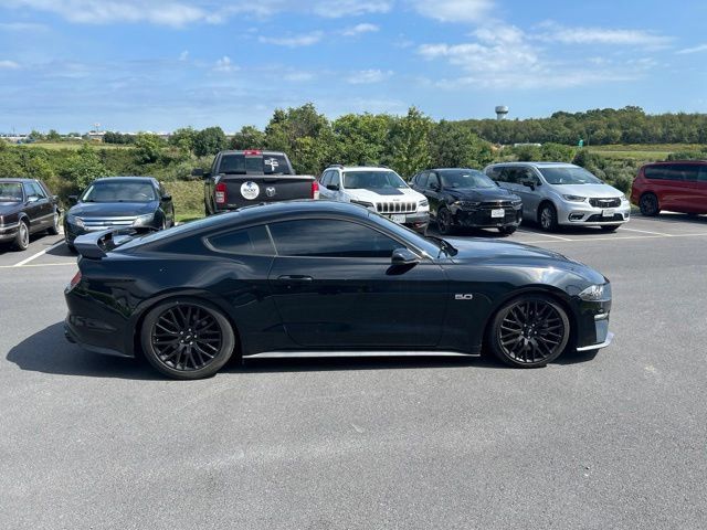 Used 2020 Ford Mustang GT Premium w/ GT Performance Package RWD image 6
