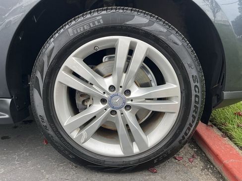 Used 2012 Mercedes-Benz ML 350 4MATIC image 15