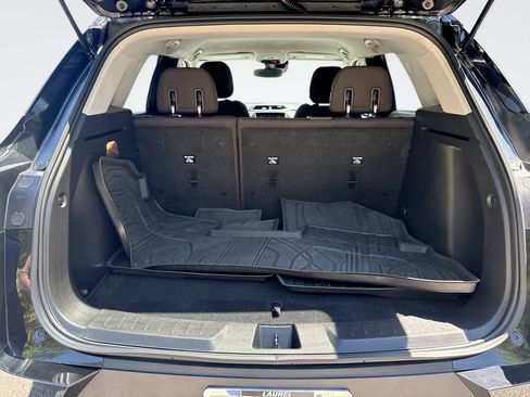 Used 2022 Chevrolet TrailBlazer LT w/ Convenience Package FWD image 20