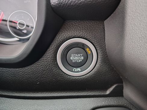 New 2026 RAM 1500 Express image 26