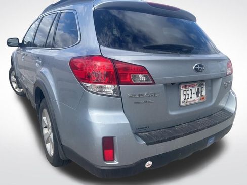 Used 2014 Subaru Outback 2.5i Limited w/ Moonroof Package image 6