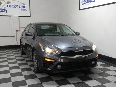 Used 2019 Kia Forte LXS image 5