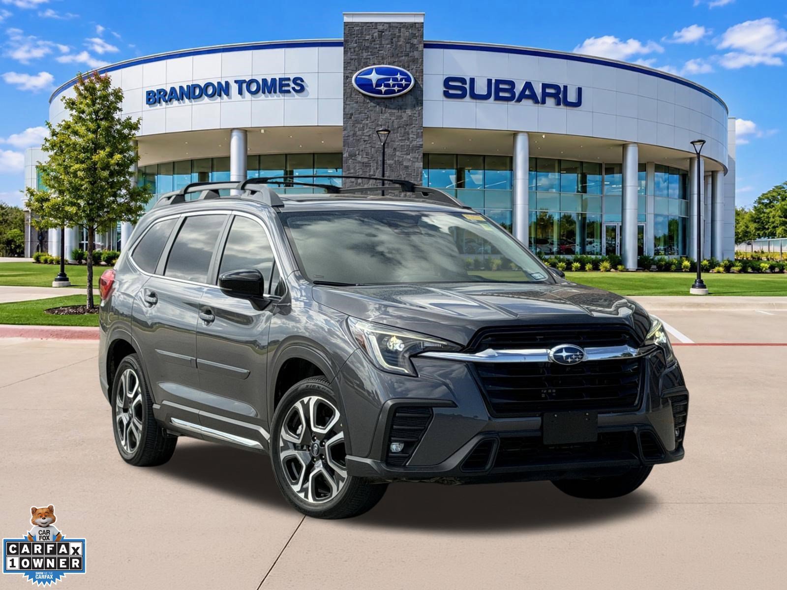 Used 2024 Subaru Ascent Limited w/ Technology Package AWD/4WD image 1