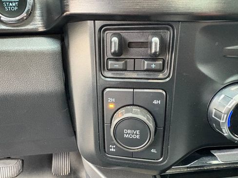 Used 2023 Ford F350 Lariat w/ Lariat Ultimate Package image 29