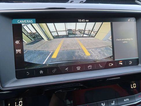Used 2019 Jaguar F-PACE S AWD/4WD image 34
