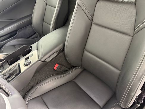 Used 2015 Chevrolet Corvette Stingray Coupe w/ 2LT Preferred Equipment Group image 18