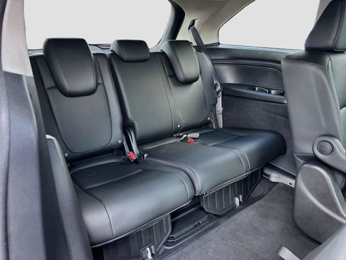 Certified 2026 Honda Odyssey EX-L image 31