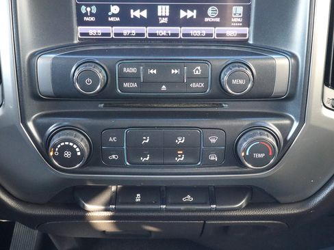 Used 2018 Chevrolet Silverado 1500 LT w/ Trailering Package image 22