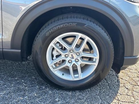Used 2026 Ford Explorer Active AWD/4WD image 10