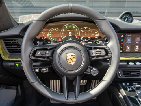 Used 2026 Porsche 911 Carrera GTS RWD image 6