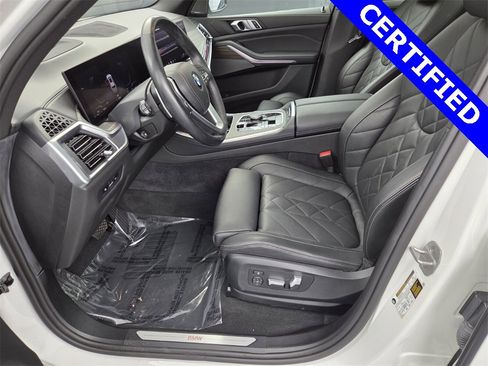 Certified 2024 BMW X5 sDrive40i w/ Premium Package image 27