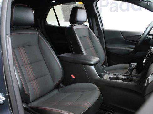 Used 2023 Chevrolet Equinox RS FWD image 30