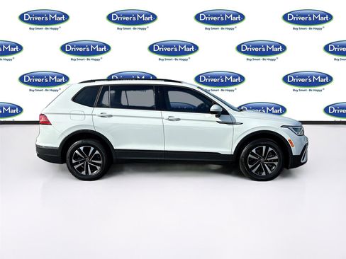Used 2022 Volkswagen Tiguan S image 8