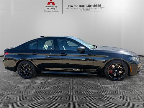 Used 2023 BMW 540i w/ M Sport Package image 4
