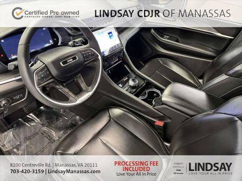 Certified 2023 Jeep Grand Cherokee Limited w/ Black Appearance Package AWD/4WD image 21