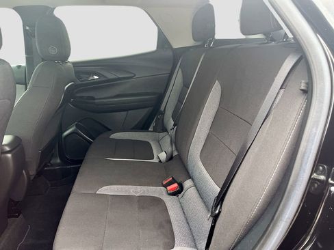 Used 2024 Chevrolet TrailBlazer LT w/ LT Cold Weather Package image 23