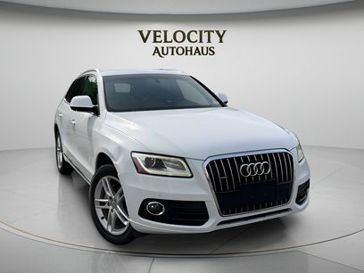 Used 2017 Audi Q5 2.0T Premium Plus w/ Technology Package